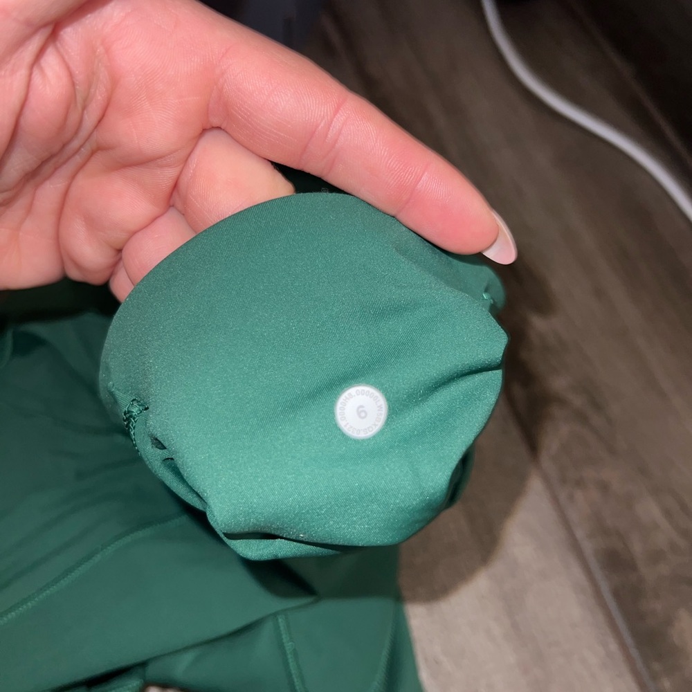 Green lululemon leggings